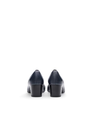 Women's Slingback Closed Toe Pumps